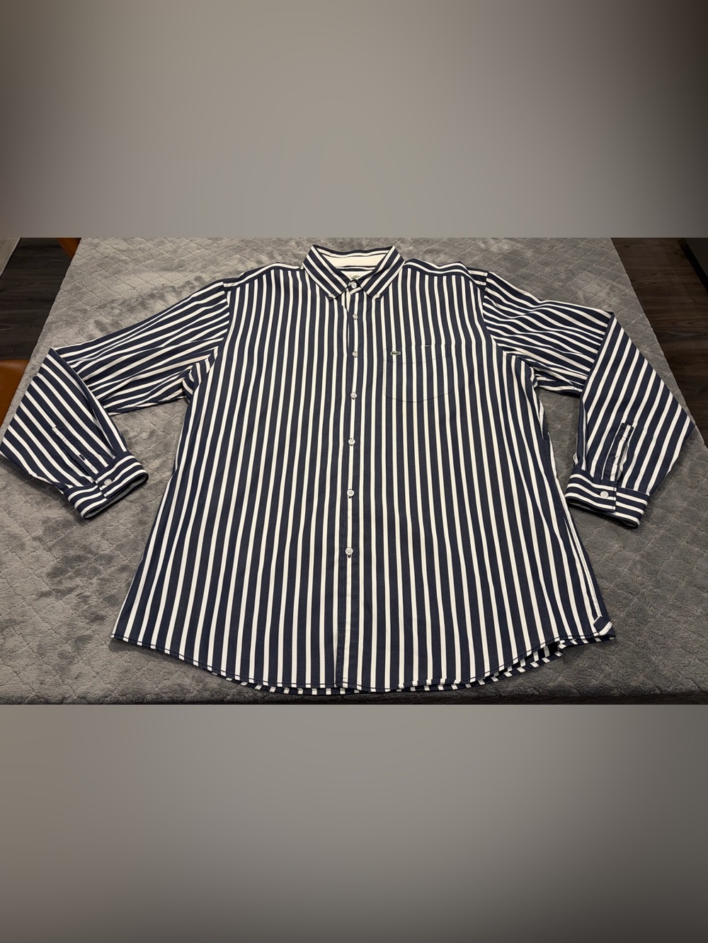 Lacoste Men’s Striped Button Down Shirt Size 44 Navy White Regular Fit